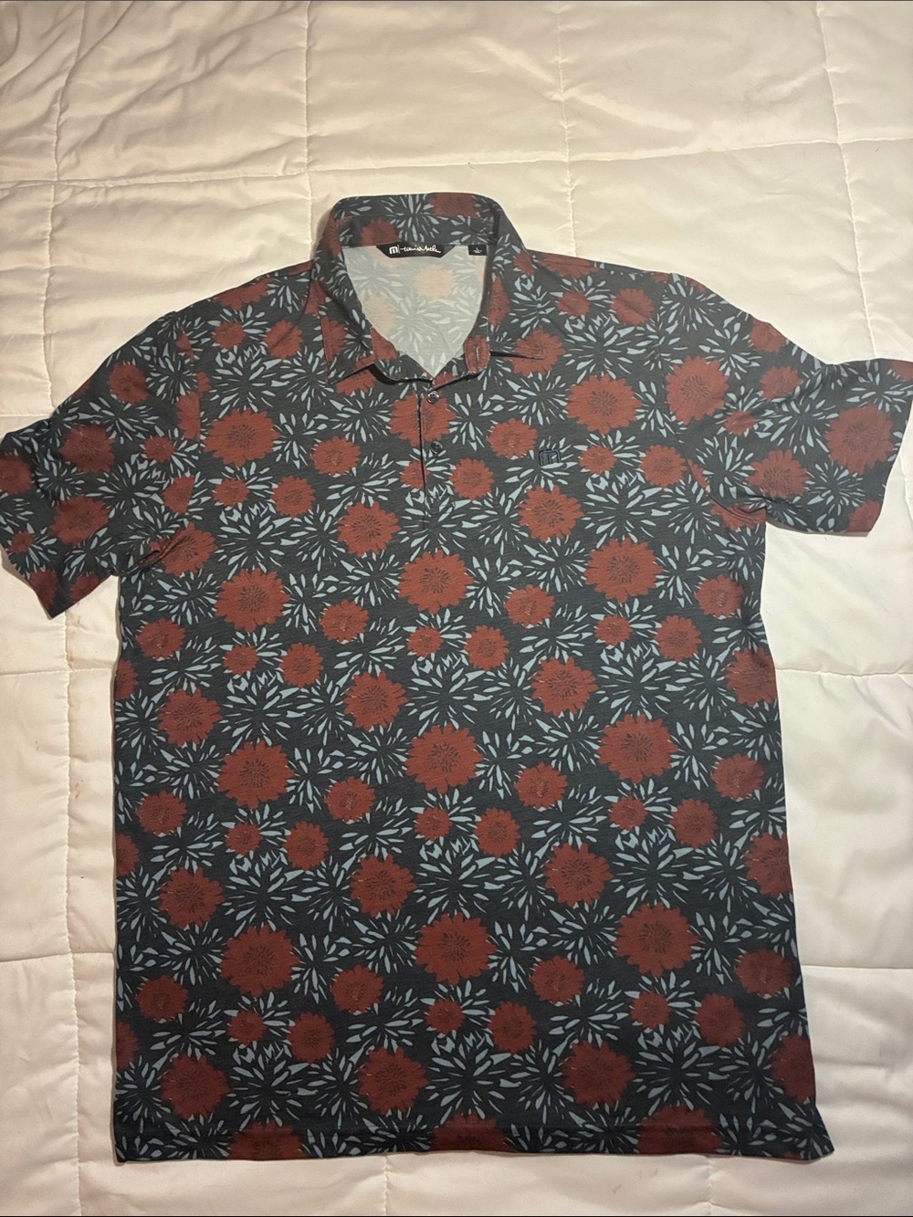 Travis Mathew Scenic Pass Men’s Golf Polo Size Large Gray/Blue with Dark Red